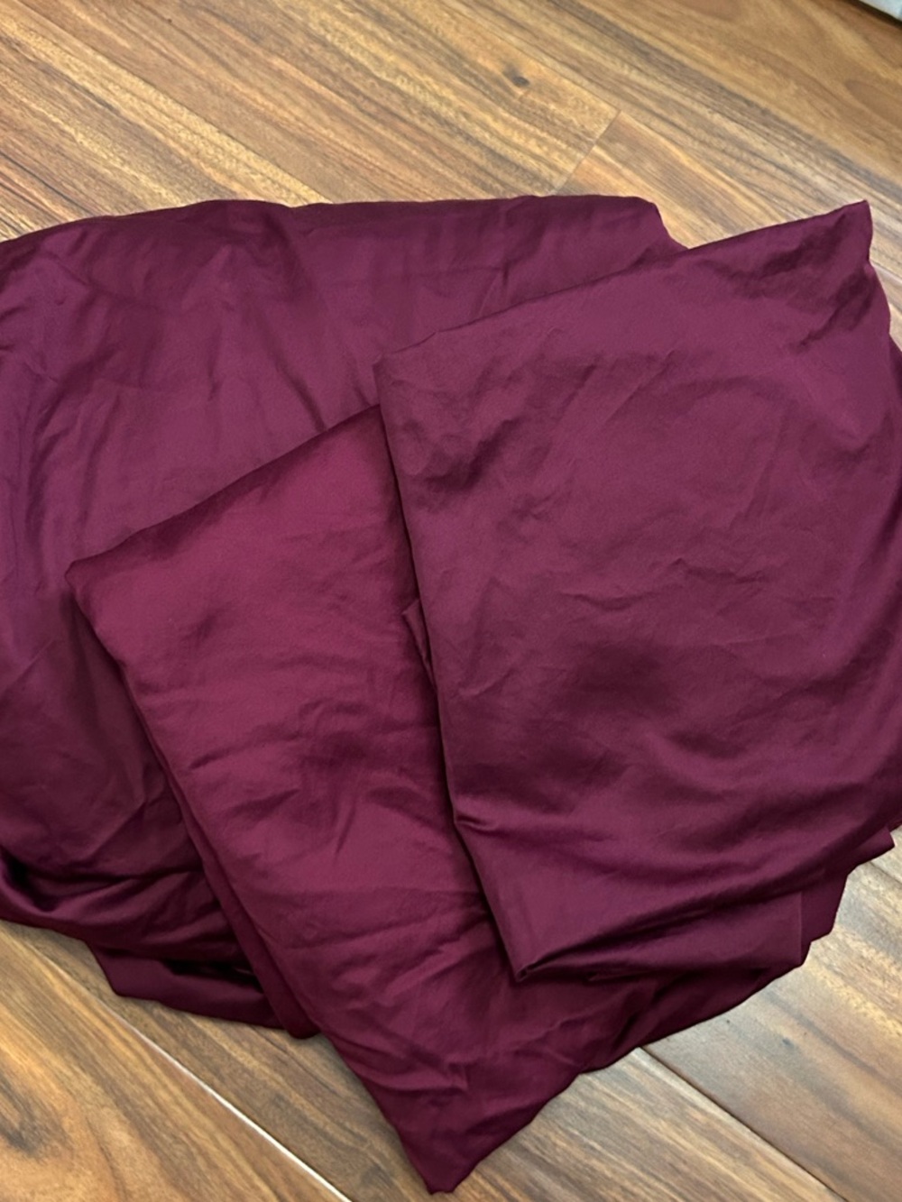 Threshold wine berry dark red full sheets bedding set